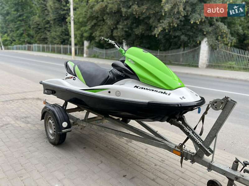 Гидроцикл туристический Kawasaki STX 2005 в Киеве фото Гидроцикл туристический Kawasaki STX 2005 в Киеве
