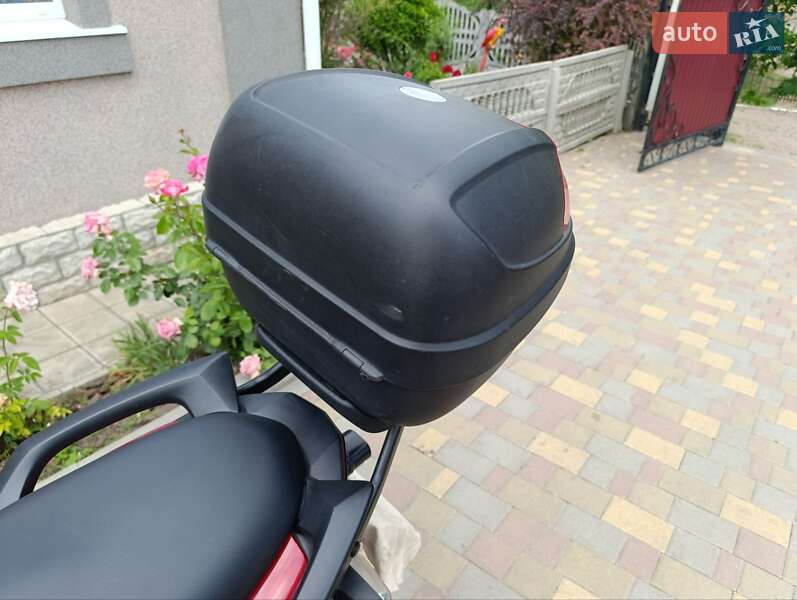 Мотоцикл Туризм Kawasaki Versys 650 2012 в Новомиргороді