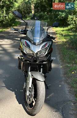 Мотоцикл Спорт-туризм Kawasaki Versys 650 2022 в 