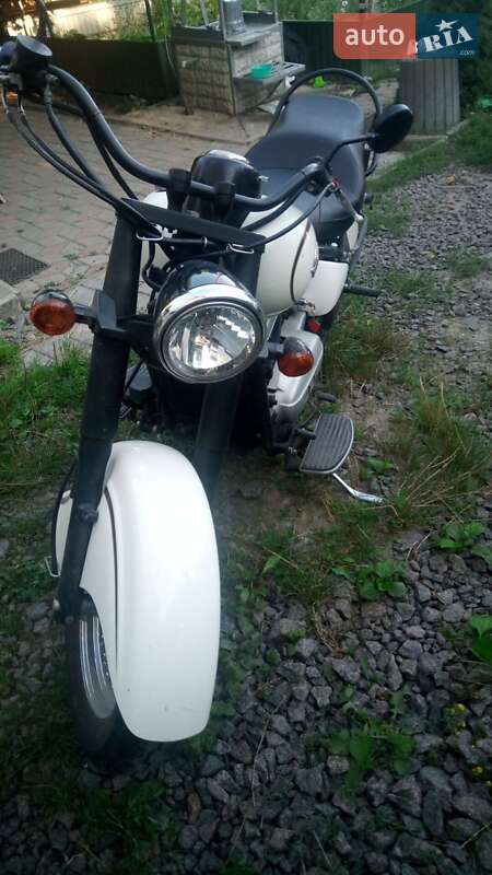 Мотоцикл Чоппер Kawasaki Vulcan 400 Classic 2004 в Ладыжине
