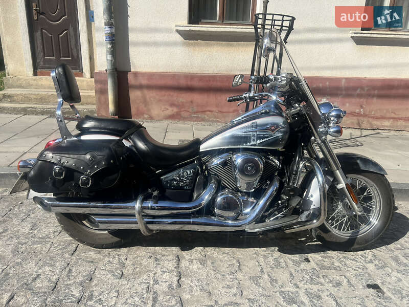 Kawasaki Vulcan 900