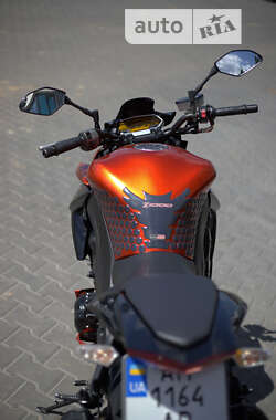 Мотоцикл Без обтекателей (Naked bike) Kawasaki Z 1000 2011 в Киеве