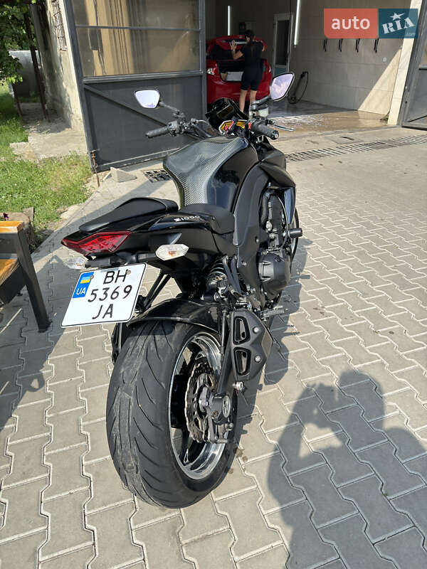 Мотоцикл Без обтекателей (Naked bike) Kawasaki Z 1000 2012 в Любашевке