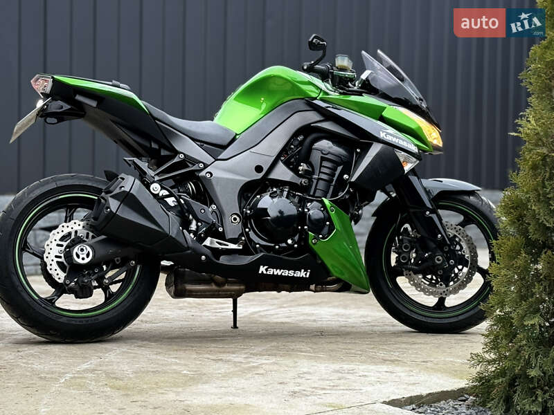 Мотоцикл Классик Kawasaki Z 1000 2014 в 