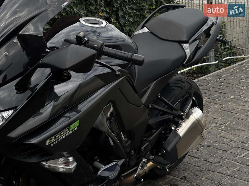 Мотоцикл Спорт-туризм Kawasaki Z 1000 2015 в Днепре