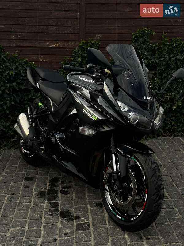 Мотоцикл Спорт-туризм Kawasaki Z 1000 2015 в Днепре