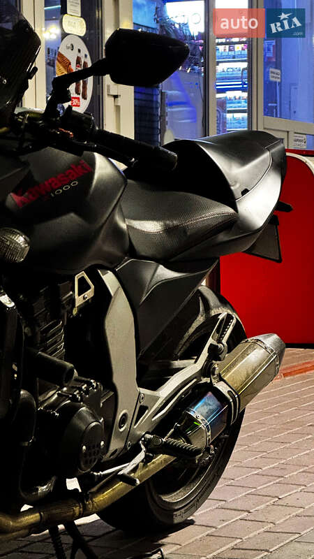 Мотоцикл Без обтекателей (Naked bike) Kawasaki Z 1000 2003 в Белой Церкви