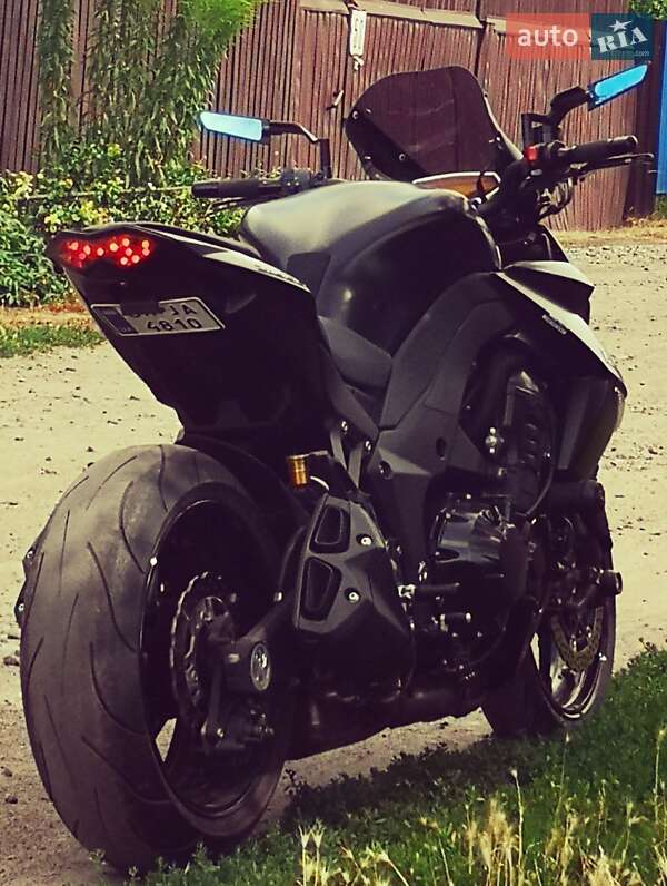 Мотоцикл Без обтекателей (Naked bike) Kawasaki Z 1000 2013 в Каменке
