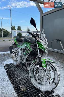 Спортбайк Kawasaki Z 250SL 2016 в Дніпрі