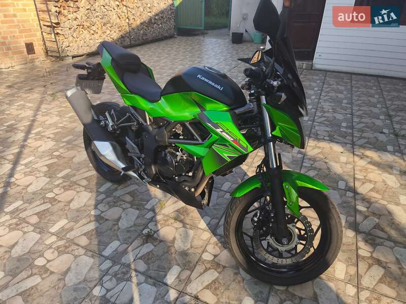 Спортбайк Kawasaki Z 250SL 2017 в Полтаве фото 3 Спортбайк Kawasaki Z 250SL 2017 в Полтаве
