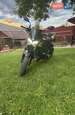 Спортбайк Kawasaki Z 400 2020 в 