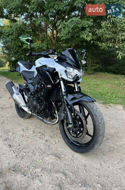 Мотоцикл Без обтекателей (Naked bike) Kawasaki Z 400 2019 в Ивано-Франковске