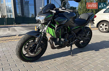 Мотоцикл Без обтекателей (Naked bike) Kawasaki Z 650 2023 в 