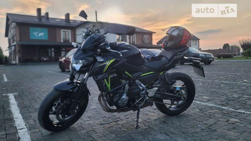 Мотоцикл Без обтекателей (Naked bike) Kawasaki Z 650 2017 в Ровно