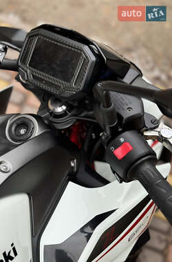 Мотоцикл Без обтекателей (Naked bike) Kawasaki Z 650 2022 в 