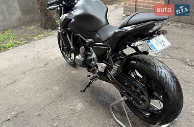 Спортбайк Kawasaki Z 650 2017 в 