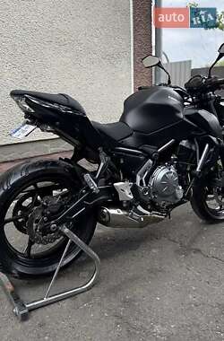 Мотоцикл Классик Kawasaki Z 650 2017 в 