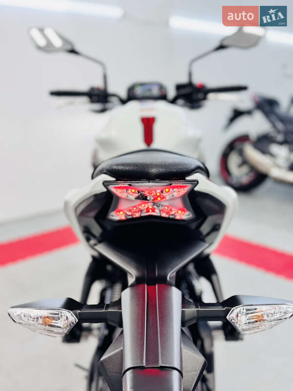 Спортбайк Kawasaki Z 650 2022 в Одессе