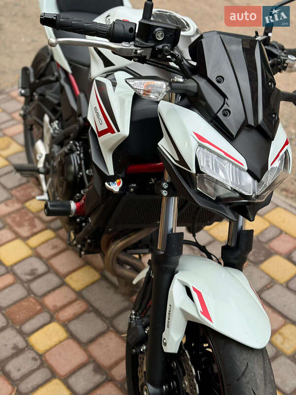 Мотоцикл Без обтекателей (Naked bike) Kawasaki Z 650 2022 в Кропивницком