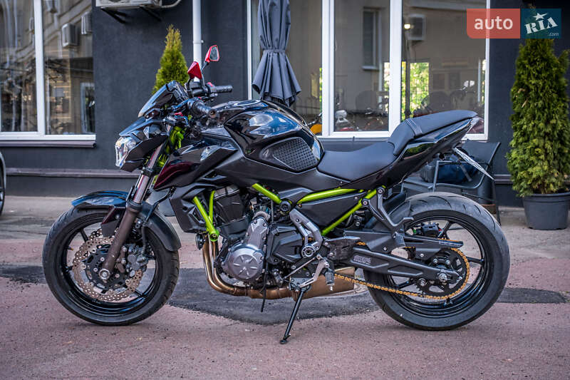 Мотоцикл Без обтікачів (Naked bike) Kawasaki Z 650 2018 в Києві фото 4 Мотоцикл Без обтікачів (Naked bike) Kawasaki Z 650 2018 в Києві