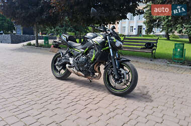 Мотоцикл Спорт-туризм Kawasaki Z 650 2022 в Києві
