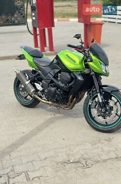 Спортбайк Kawasaki Z 750 2010 в Черновцах