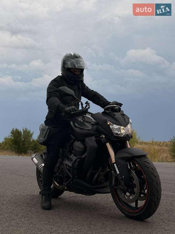 Kawasaki Z 750 2012
