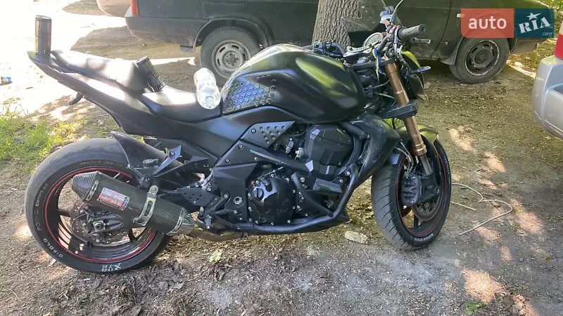 Kawasaki Z 750 2012 VIN JKAZR750NPA013013 фото оголошення 5 з 12