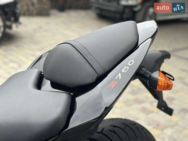 Мотоцикл Без обтекателей (Naked bike) Kawasaki Z 750 2007 в Львове фото 7 Мотоцикл Без обтекателей (Naked bike) Kawasaki Z 750 2007 в Львове
