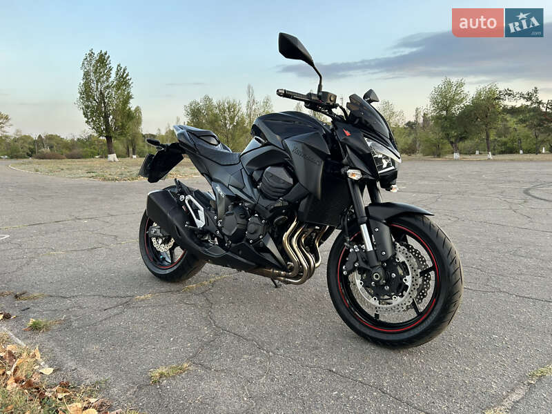 Мотоцикл Без обтекателей (Naked bike) Kawasaki Z 800 2013 в Днепре