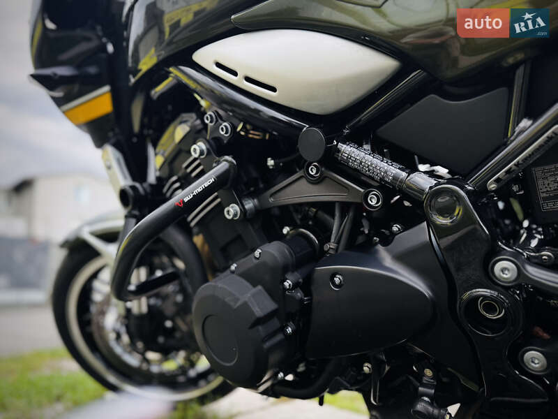 Мотоцикл Классик Kawasaki Z 900RS 2020 в Киеве фото 16 Мотоцикл Классик Kawasaki Z 900RS 2020 в Киеве