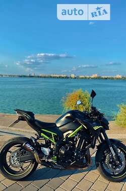 Мотоцикл Без обтікачів (Naked bike) Kawasaki Z900 2021 в Дніпрі