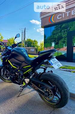 Мотоцикл Без обтекателей (Naked bike) Kawasaki Z900 2021 в Днепре
