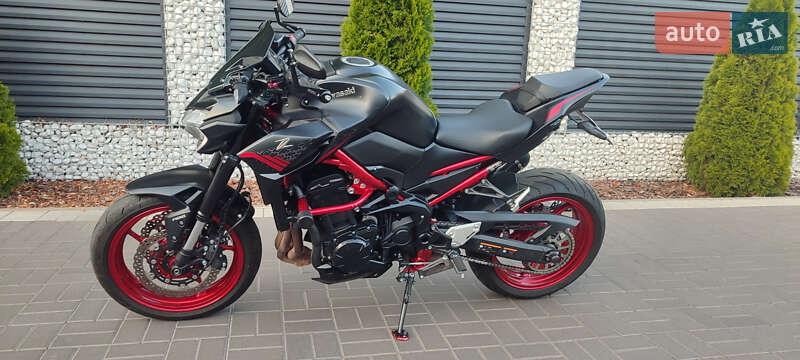 Мотоцикл Без обтікачів (Naked bike) Kawasaki Z900 2021 в Черкасах
