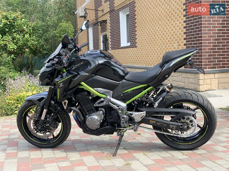 Спортбайк Kawasaki Z900 2018 в Смілі