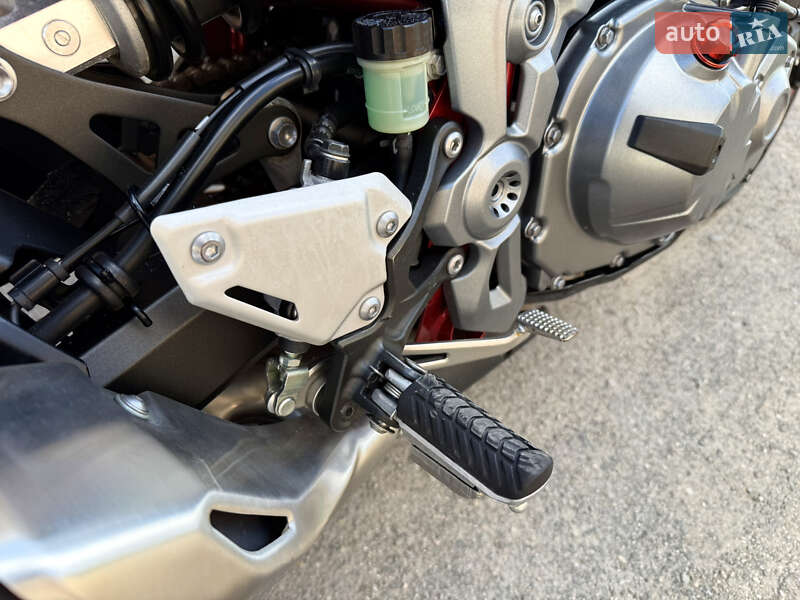Мотоцикл Без обтекателей (Naked bike) Kawasaki Z900 2018 в Днепре фото 29 Мотоцикл Без обтекателей (Naked bike) Kawasaki Z900 2018 в Днепре