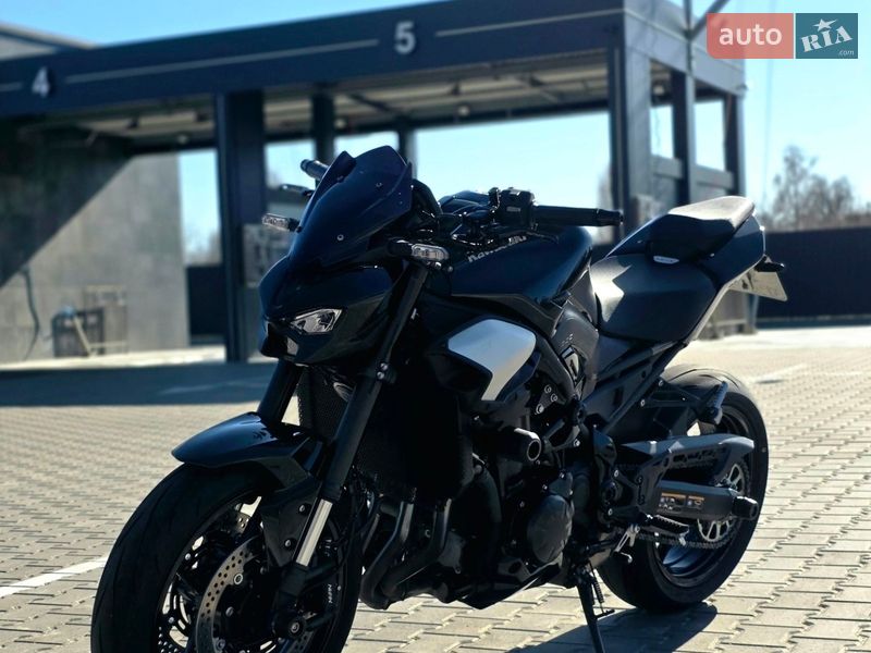 Мотоцикл Без обтекателей (Naked bike) Kawasaki Z900 2025 в Тараще