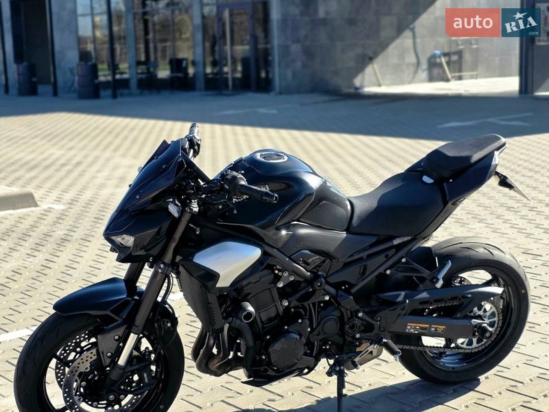 Мотоцикл Без обтекателей (Naked bike) Kawasaki Z900 2025 в Тараще