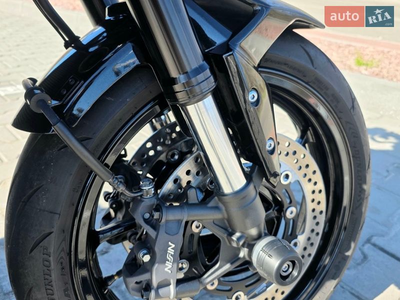 Мотоцикл Без обтекателей (Naked bike) Kawasaki Z900 2025 в Тараще