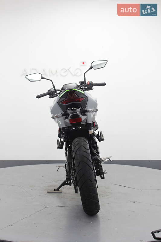 Мотоцикл Без обтекателей (Naked bike) Kawasaki Z 2024 в Гнивани