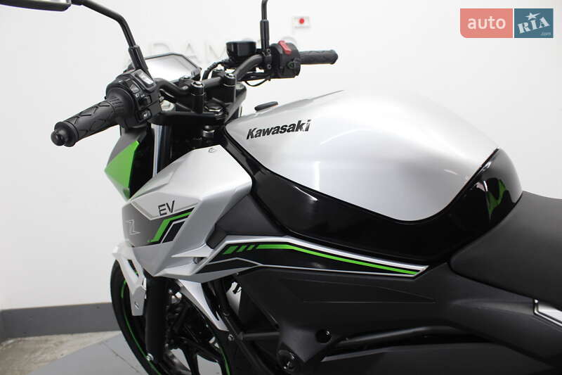 Мотоцикл Без обтекателей (Naked bike) Kawasaki Z 2024 в Гнивани