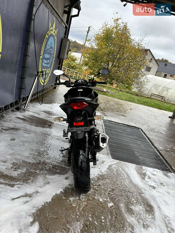 Мотоцикл Без обтекателей (Naked bike) Kawasaki Z 2014 в Виноградове