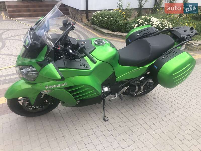 Kawasaki ZG 1400 2014