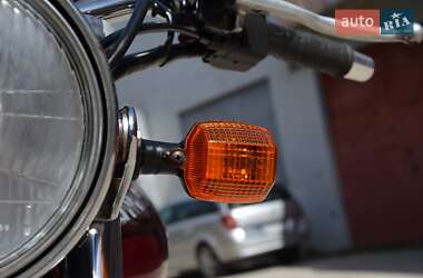 Мотоцикл Классик Kawasaki ZR 2001 в 