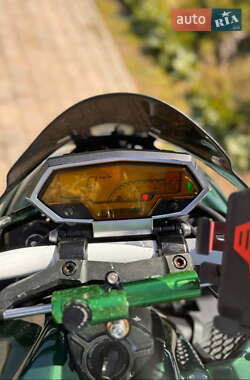 Мотоцикл Без обтекателей (Naked bike) Kawasaki ZR 2013 в 