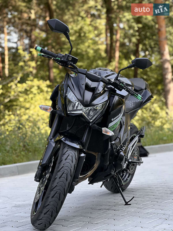 Мотоцикл Без обтекателей (Naked bike) Kawasaki ZR 2015 в Львове фото 6 Мотоцикл Без обтекателей (Naked bike) Kawasaki ZR 2015 в Львове