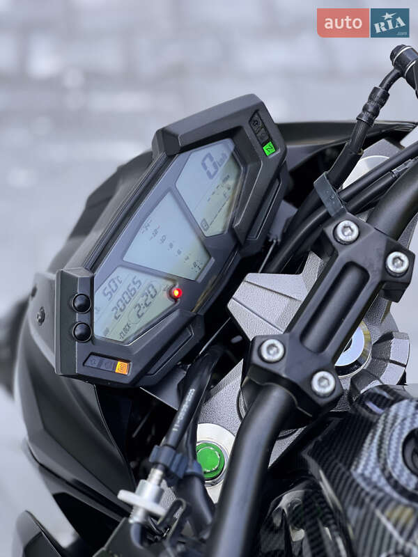 Мотоцикл Без обтекателей (Naked bike) Kawasaki ZR 2015 в Львове фото 19 Мотоцикл Без обтекателей (Naked bike) Kawasaki ZR 2015 в Львове