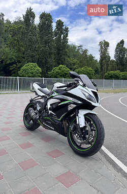 Спортбайк Kawasaki ZX 6R 2013 в Черкасах