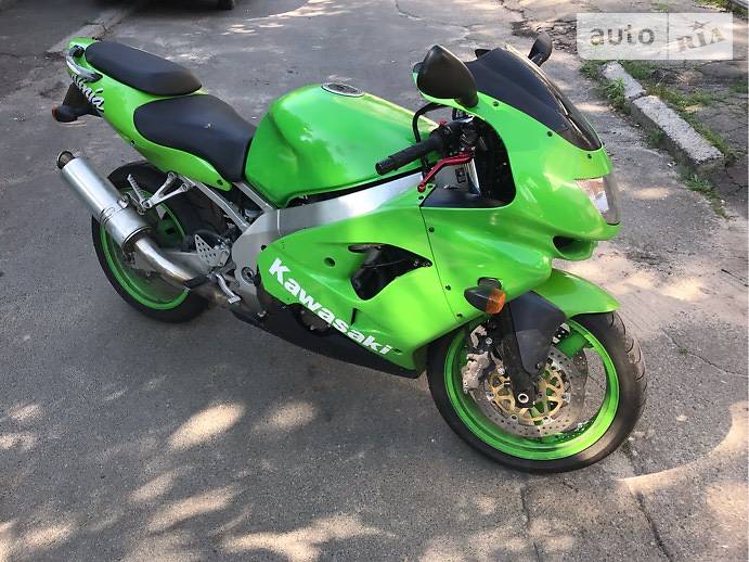 Спортбайк Kawasaki ZX 9R 1998 в Киеве