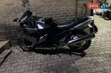 Мотоцикл Спорт-туризм Kawasaki ZZR 1400 2008 в 